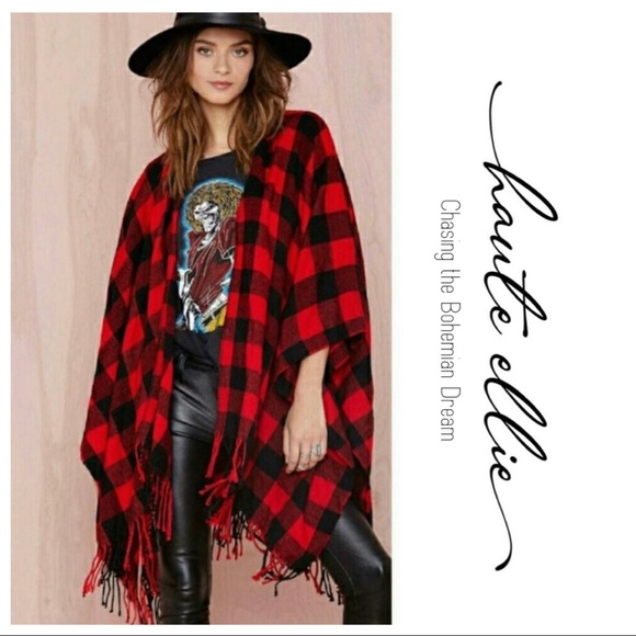 Buffalo Check Poncho Fringe Ruana - Picture 2 of 9